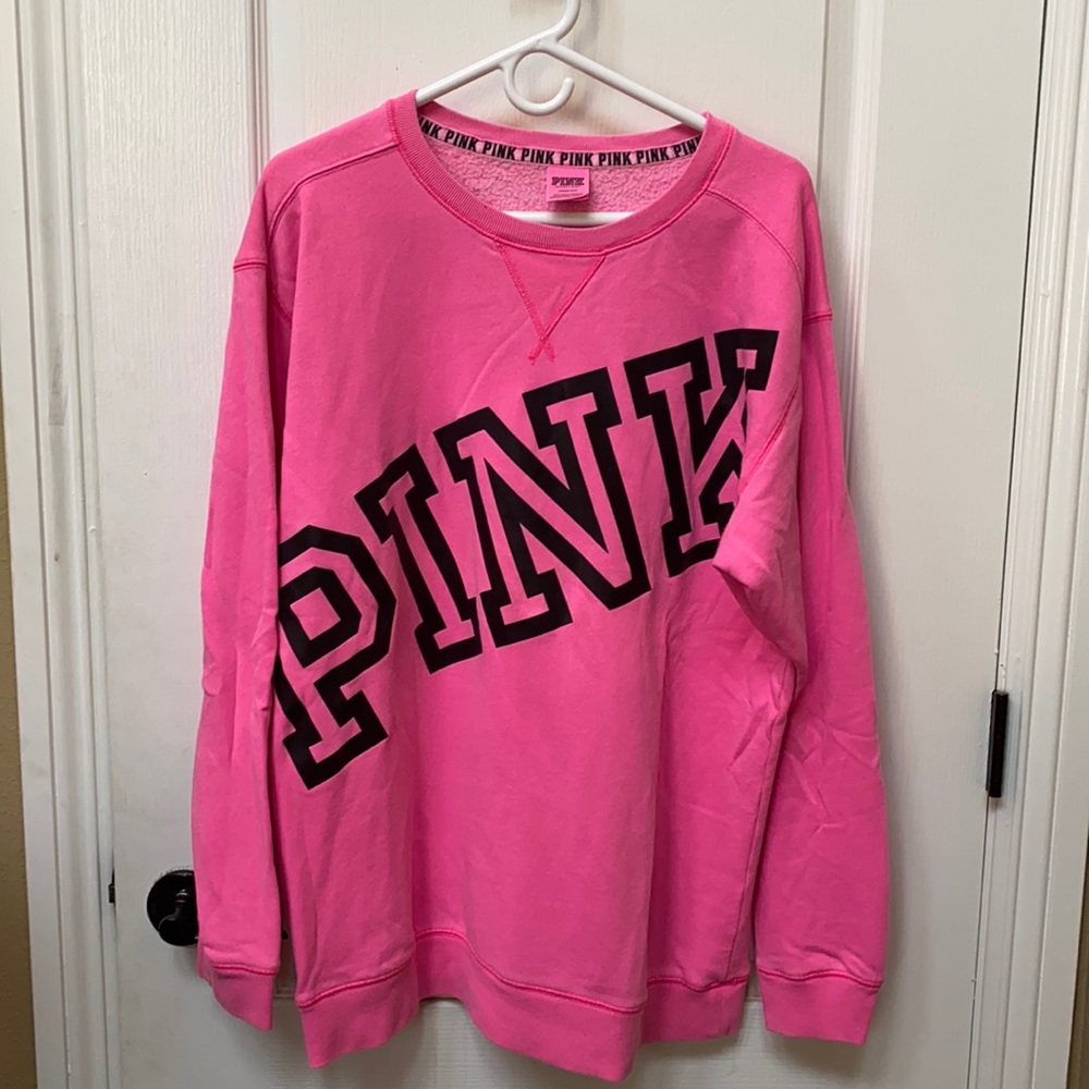VS Pink Crewneck